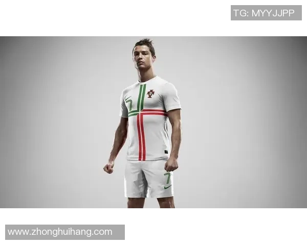 足球明星混合壁纸免费下载尽享足球魅力与明星风采的视觉盛宴